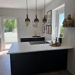 Modernes Zentrales * וילאך