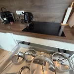 Modernes Zentrales דירה