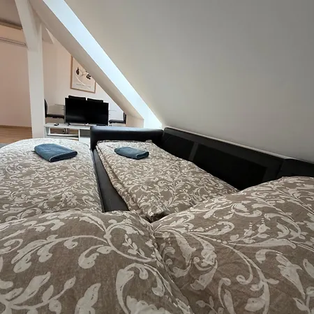Modernes Zentrales Apartman
