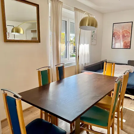 Apartman Modernes Zentrales *