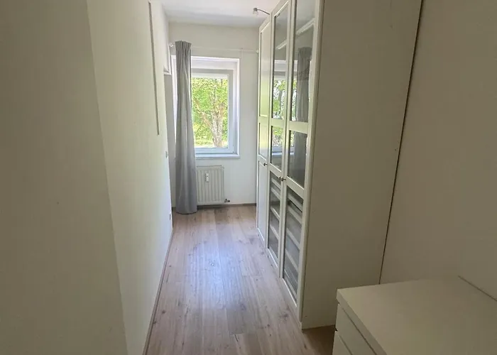 Modernes Zentrales Apartament *