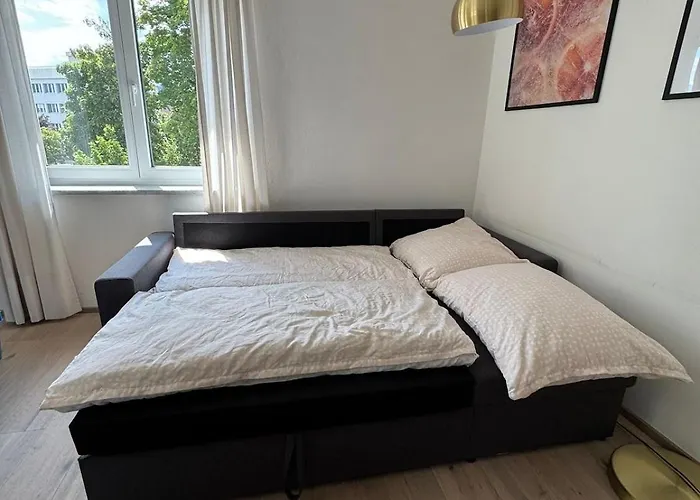 Modernes Zentrales Apartament *