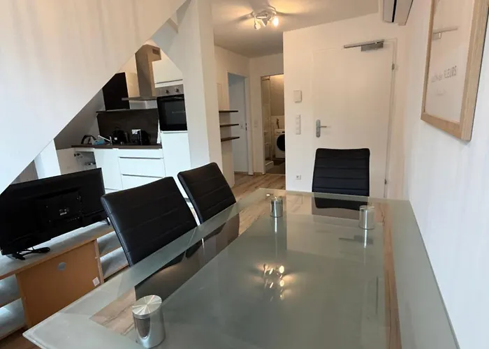 Modernes Zentrales Apartament