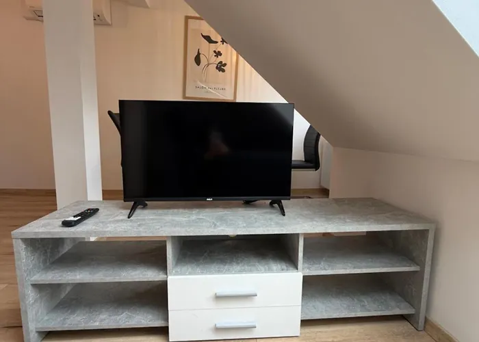 Modernes Zentrales Appartamento Villach